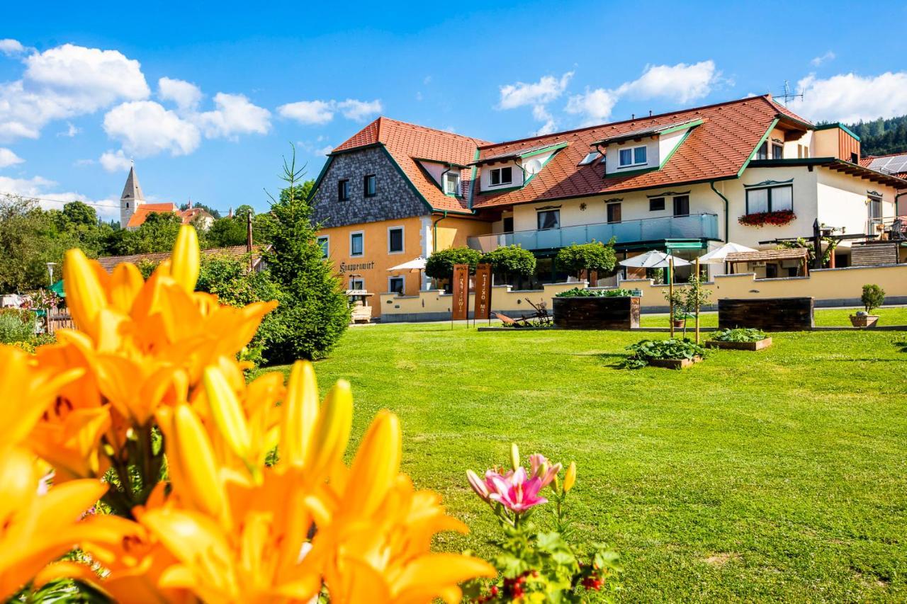 Gasthof Knappenwirt Mariahof Exterior photo