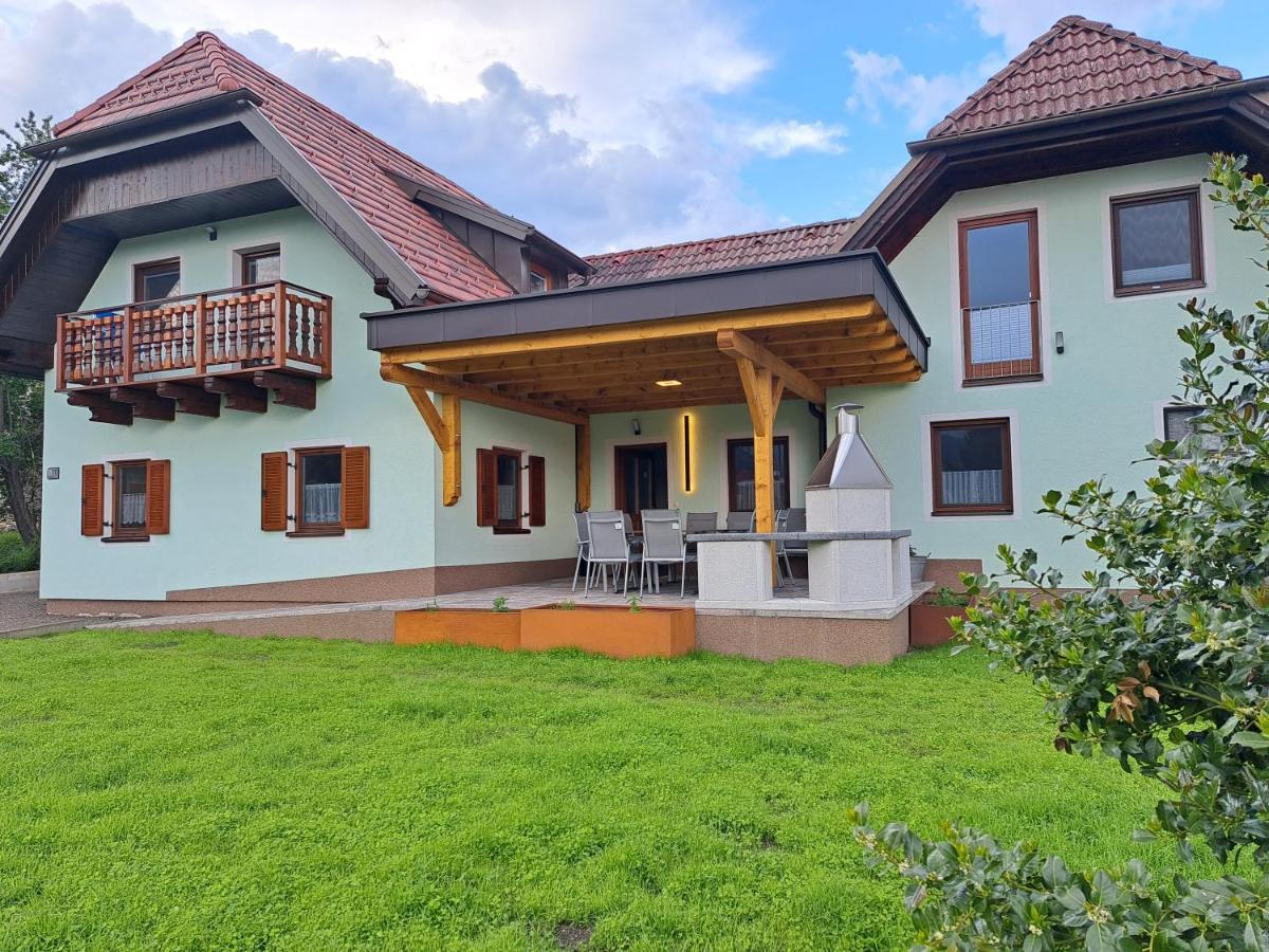 Gasthof Knappenwirt Mariahof Exterior photo